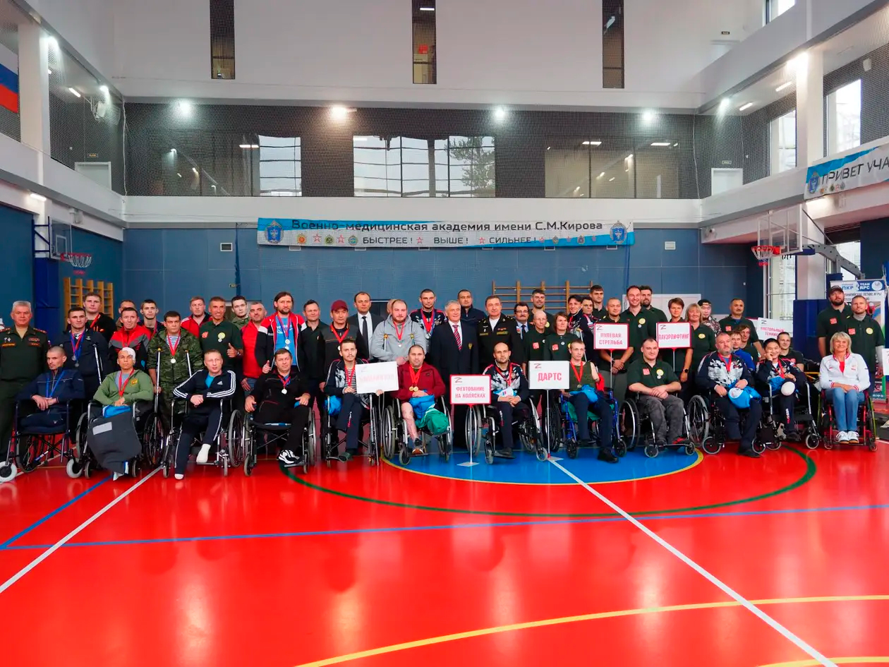 Павло Рожков брав участь у масових заходах, спрямованих на виправдання агресії РФ проти України