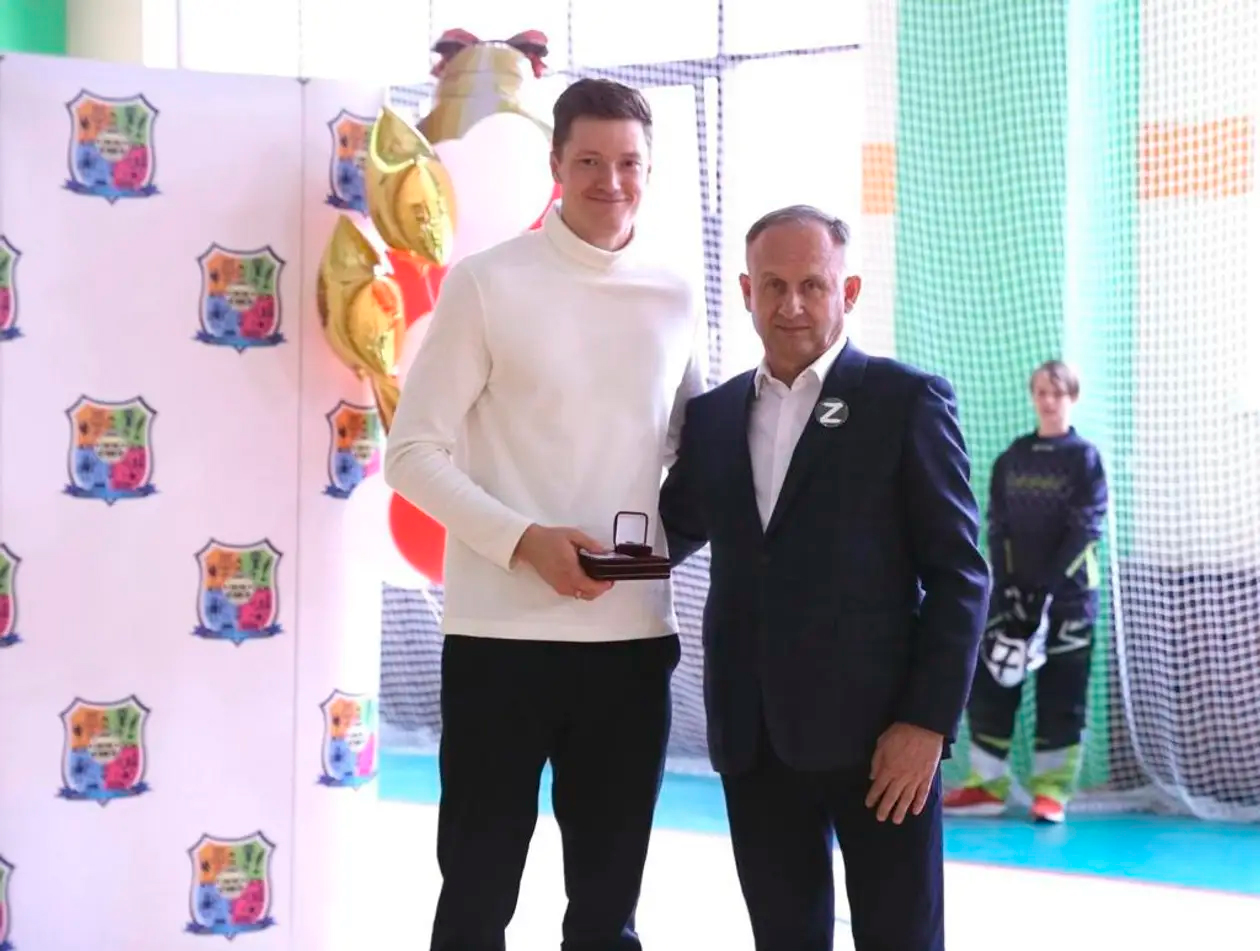 Сергій Мяус брав участь у масових заходах, спрямованих на виправдання агресії РФ проти України